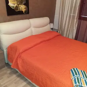  Bed & Breakfast Bed&fly Near Airport Fontanarossa Bagno Privato In Italy